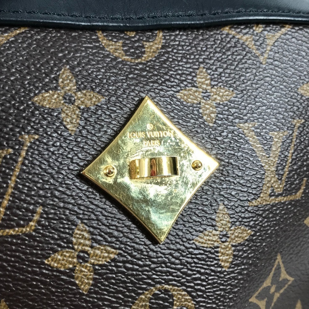 LOUIS VUITTON Black Monogram Canvas Pochette Shoulder Bag - Picture 13 of 15